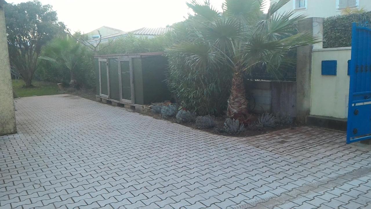 拉克罗Petit Studio Au Calme别墅 外观 照片