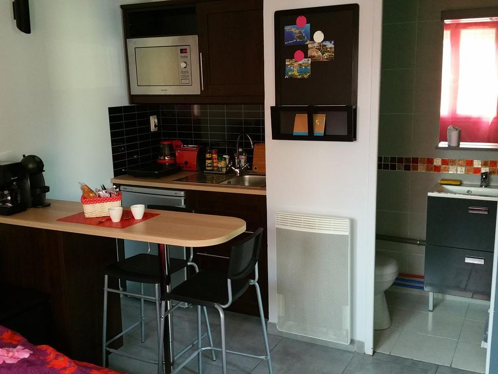 拉克罗Petit Studio Au Calme别墅 外观 照片